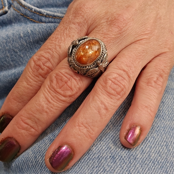 Sunstone Ring - Picture 8 of 9